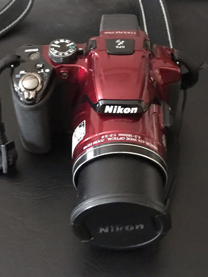 Nikon Coolpix P510類單眼相機、42倍變焦、紅色機身、功能正常