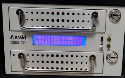 Araid 3500-GP 磁碟陣列好用穩定故障低，可熱插拔（含2個抽取盒）