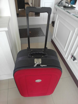 JAGUAR26吋紅色行李箱+ 20吋黑色手提肩背後背三用登機箱