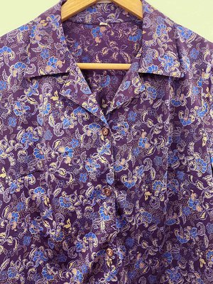 NANA 日本古著 柔霧綢緞 經典變形花紋 長袖花襯衫 日式藤紫色