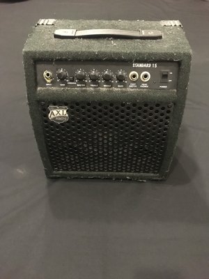 二手 AXL音箱 + 吉他 直購價$1,300