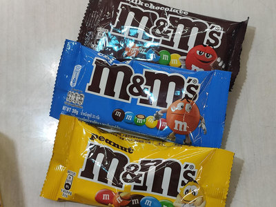 M&M 巧克力 牛奶糖衣巧克力 花生糖衣巧克力