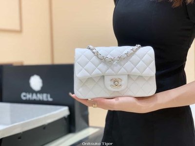 二手Chanel CF20大mini Classic flap bag A01116羊皮白色