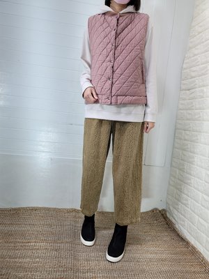正韓korea韓國製 粉色車菱格紋厚舖棉背心外套  現貨 小齊韓衣