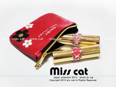 『Miss Cat 貓小姐』＊ DAISY X marc jacobs 小花圖樣金色拉鍊化妝包 攜帶小包