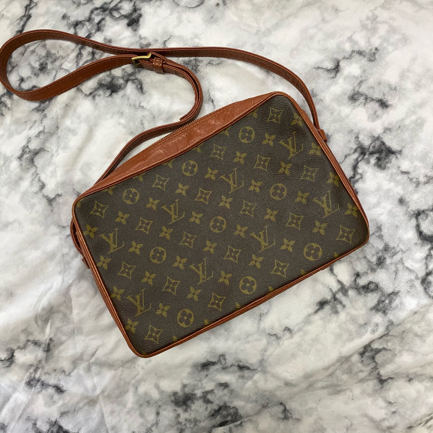 Louis Vuitton 老花vintage 側背包書包美品瑞奇二手| Yahoo奇摩拍賣