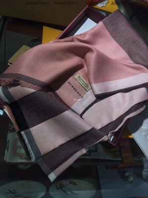 美國代購Burberry 巴寶莉 時尚潮流 英倫時尚 御用經典鑽石格紋 粉色薄款圍巾 70-200披