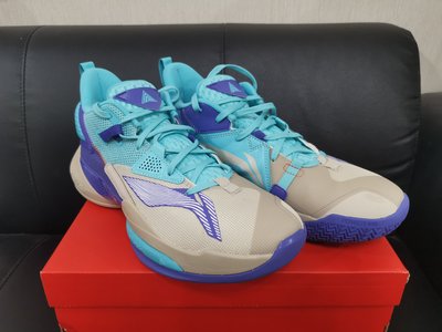 近全新 李寧LINING 空襲8 VIII 籃球鞋 藍灰紫配色 US 10.5