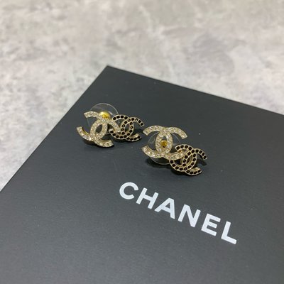 Chanel 耳環 雙logo《精品女王全新＆二手》