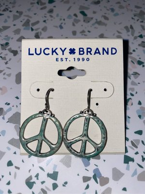 出清！！--新款上架美國大牌Lucky Brand耳環“