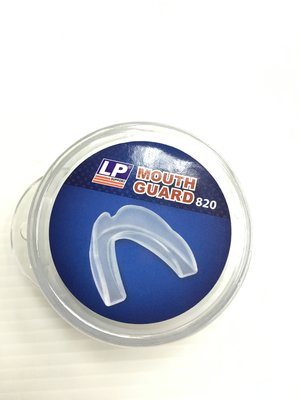 快速出貨 LP 820 牙齒護套 防撞擊 拳擊 牙套 護齒套 防碰撞 可塑形 可調整