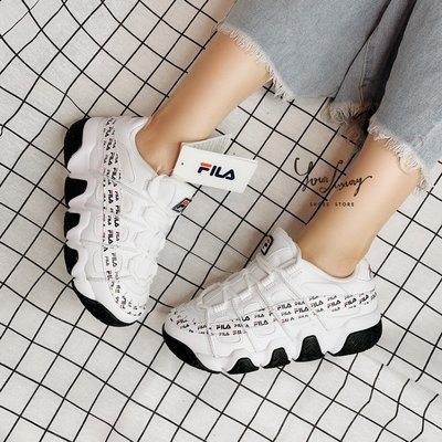 【Luxury】Fila Barricade 97 新款  籃球鞋 滾邊LOGO 米白 黃藍  男女鞋 親子鞋 韓國代購
