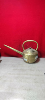 【二手】d銅水壺，重202斤，尺寸見圖。圖中有錫焊。980【如意坊】擺件  老物件 老貨