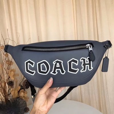 全新 COACH 76925 美國正品代購新款真皮男士胸包 前後背包 字母LOGO腰包 超低直購