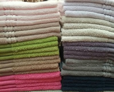 台灣第一品牌 貴族御用純棉素色方巾