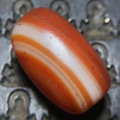 一物一圖藏傳古法老氣紅瑪瑙天眼珠子一枚  規格25×15毫米