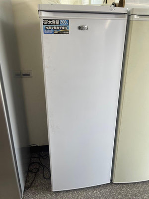 全誠家電---(3)中古大河(200L）直立式冷凍櫃.桃園中壢二手家電