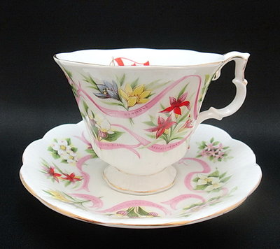 【timekeeper】  英國製Royal Albert皇家亞伯特加拿大十省花卉咖啡杯+盤(免運)