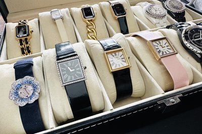 如同全新 Chanel 附原廠盒 18k金 Mademoiselle 女用鑽錶