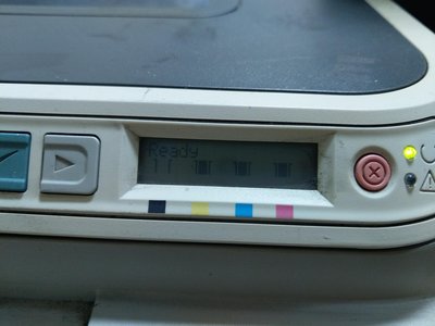 082 （3C）（印表機）（雷射）（彩色）HP Color LaserJet 2600n 高階零件機 未拆零件 現況 卷軸有異音 列印有髒污如圖 請自取售出不退