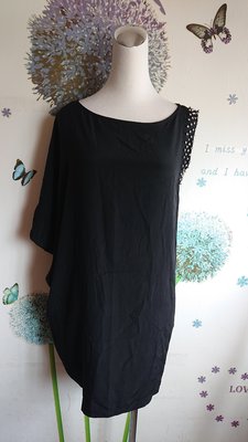 SAINT LAURENT 黑色洋裝/連身裙(A77)