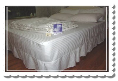 床罩飯店民宿日租純白色系列客房寢飾精梳棉雙人床用床罩有裙子5尺X6.2尺附2個枕套