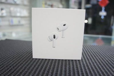 全新 Apple AirPods Pro (第2代) 藍芽耳機【Apple A2698 A2699】 公司貨