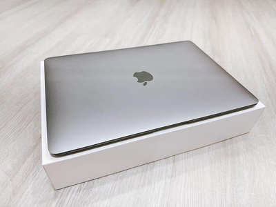 MacBook Air M1 8G 256G 2021年 太空灰 13吋 二手筆電