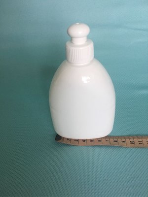 空瓶（可裝容量200ml)
