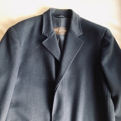 [品味人生]保證正品 Louis Vuitton LV 深藍色  100% cashmere 大衣 XL