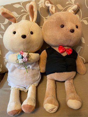 《瓶子控》 全新  80cm 伊莎貝爾 婚禮兔 婚紗婚禮 巨無霸 法國兔 婚紗兔娃娃 婚禮兔娃娃（1對出售）不拆賣