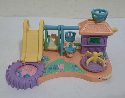 Polly Pocket 芭莉口袋娃娃寶盒-小型遊樂園/公園遊戲場(1994 Bluebird)