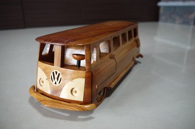 全新 木製巴士、巴士模型、Q版巴士模型 (非檜木聚寶盆、檜木盒、龍柏、牛樟、崖柏、肖楠、黃檜)