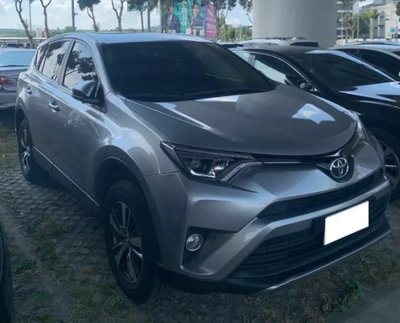 高雄中古車-Toyota RAV4 2015銀