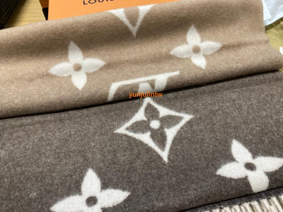 【全新正品】 Louis Vuitton_LV_Reykjavik Gradient 漸層圍巾_米色_附盒裝_冬季禮物