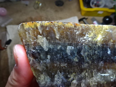 《藍晶寶石玉石特賣→〈原石系列→天然清透黃螢石原礦〈2230公克→A20