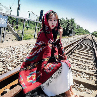 民族風開叉披肩女秋冬季尼泊爾西藏旅遊保暖圍巾鬥篷連帽加厚披風
