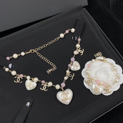 國際精品CHANEL香奈兒粉色珠珠愛心雙C珍珠手鍊 項鍊 代購
