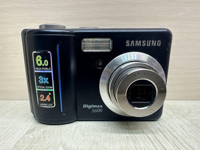 三星 SAMSUNG Digimax-S600 數位相機 二手數位相機(無法使用）零件機出售 收藏 擺飾 拍戲
