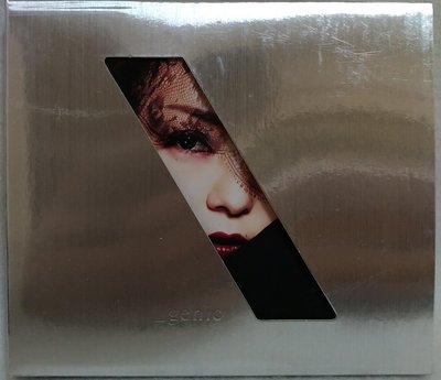 安室奈美惠Namie Amuro 時尚基因 genic - 初回限定盤CD+DVD - 歌詞 紙盒