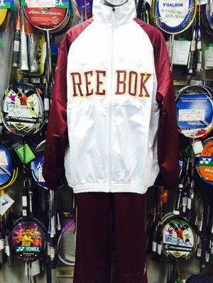 ***總統體育*** ( 自取可刷國旅卡) Reebok 台灣製 籃球套裝 外套+長褲 DAEMU4046