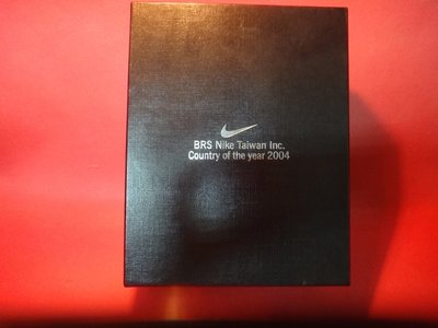 【愛悅二手書坊 H-01】BRS Nike Taiwan Inc. Country of the year 2004