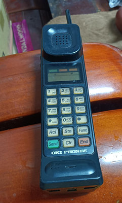 早期美國OKI 710(UM9012)黑金剛手機 / 收藏_研究用
