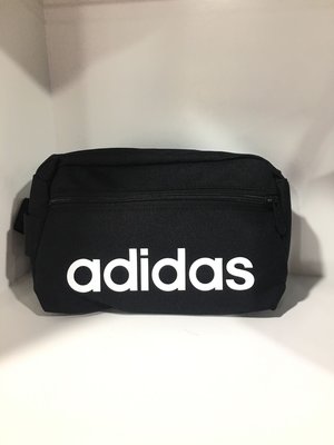 實體店面Adidas Linear Core Bag 黑 白Logo 隨身包 腰包 側背包 DT4827