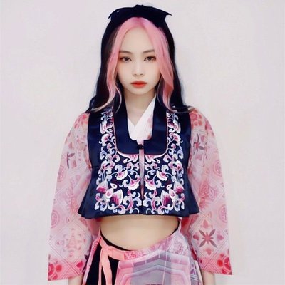 現貨BLACKPINK女團Jennie同款粉紅色印花韓服短款打歌服演出套裝LZ071