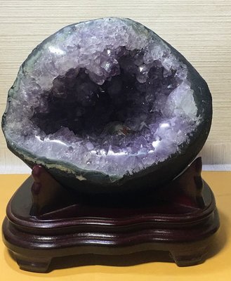 [玉旺陳氏]水晶 碧璽 之紫水晶洞