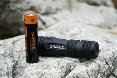 【錸特光電】MANKER U12 新款 21700電池 2000流明 附原廠電池 USB充電 便攜型強光手電筒 電筒套