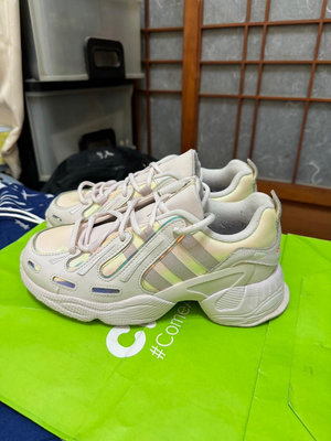 「 二手鞋 」 Adidas 女版運動休閒鞋 US6（粉色）鐵4-3