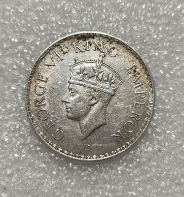 1940年英屬印度喬治六世一盧比銀幣，11.6克【店主收藏】33051