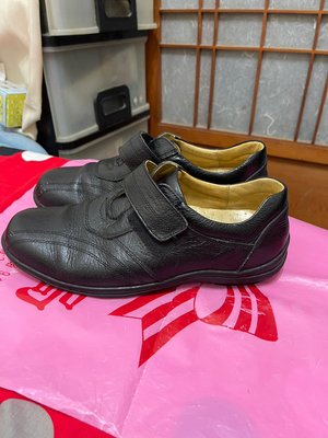 「 二手鞋 」 Crocodile 男版皮鞋 27cm（黑）鐵3-2